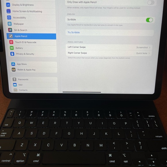 Apple iPad Air (5th Generation) (with Magic Keyboard ⌨️ and Magic Pencil ✏️ ) - Picture 6 of 9